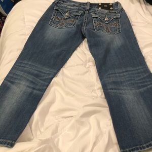 Miss Me Buckle cropped Capri bling jeans